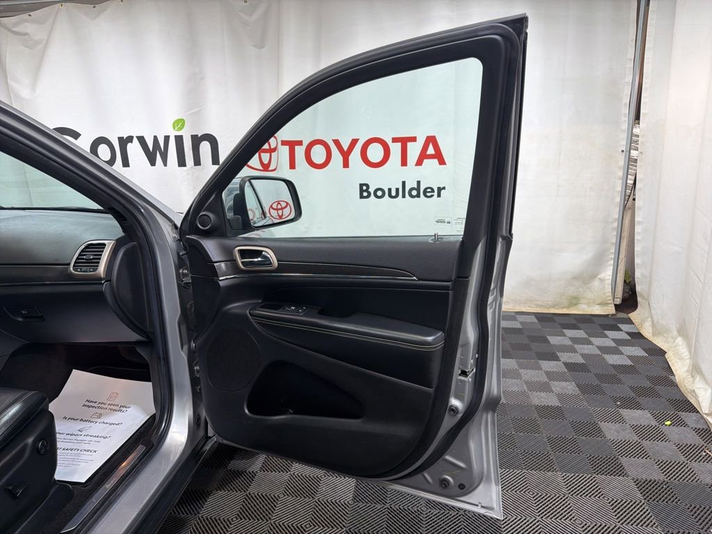 Used 2015 Jeep Grand Cherokee Limited image 10