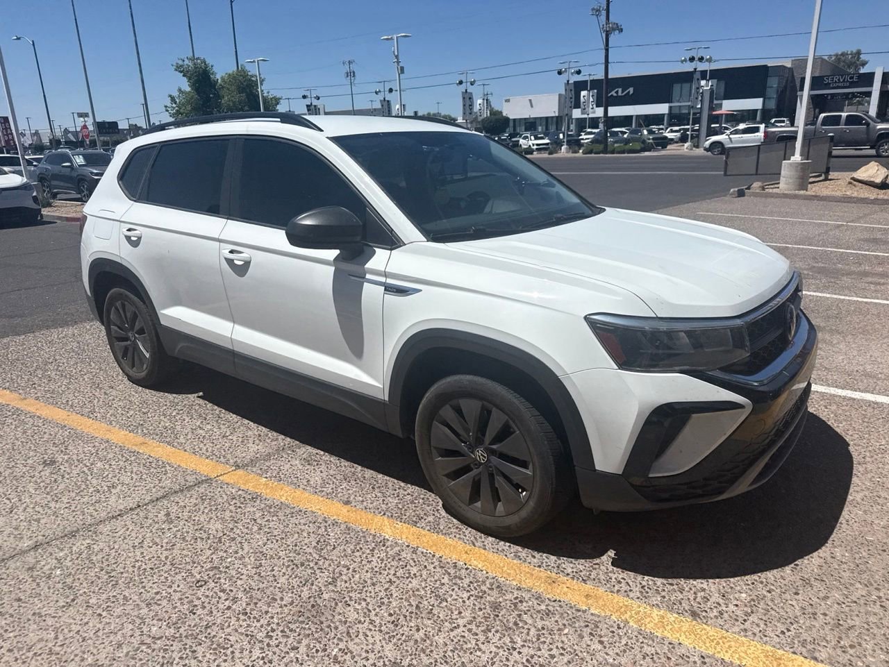 Used 2023 Volkswagen Taos S FWD image 11