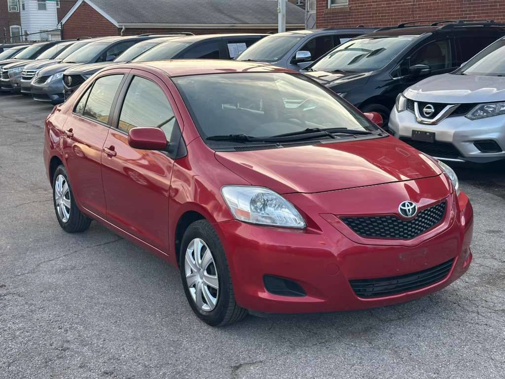 Used 2012 Toyota Yaris Sedan image 1