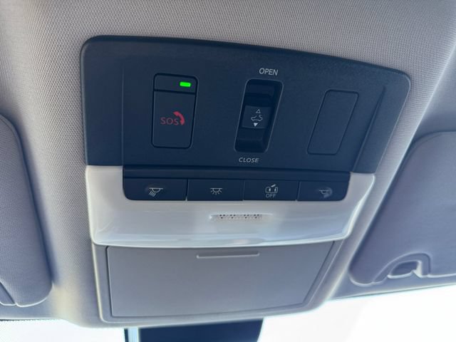 Used 2023 Nissan Altima 2.0 SR FWD image 26