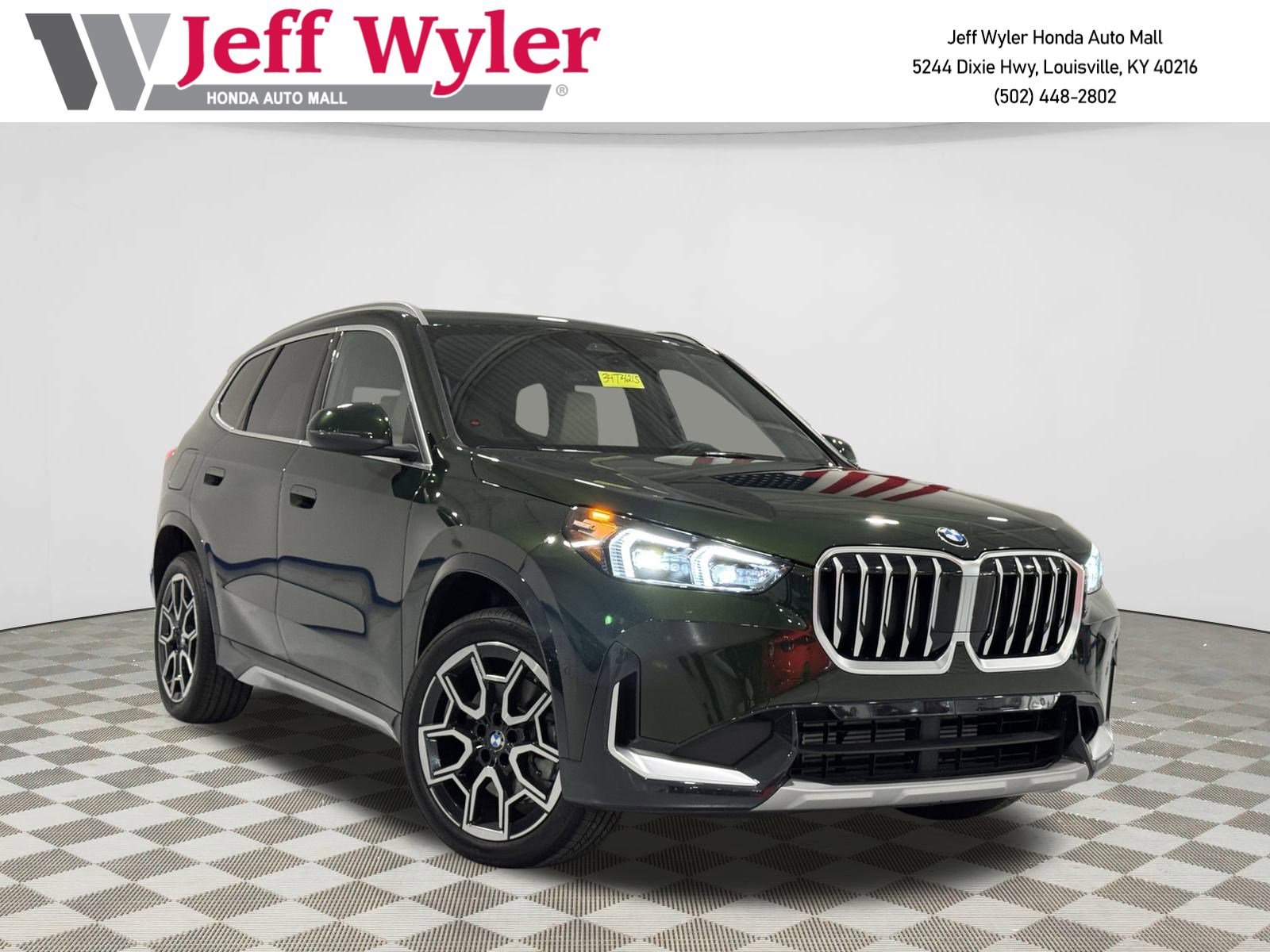 Used 2025 BMW X1 xDrive28i w/ Convenience Package image 1