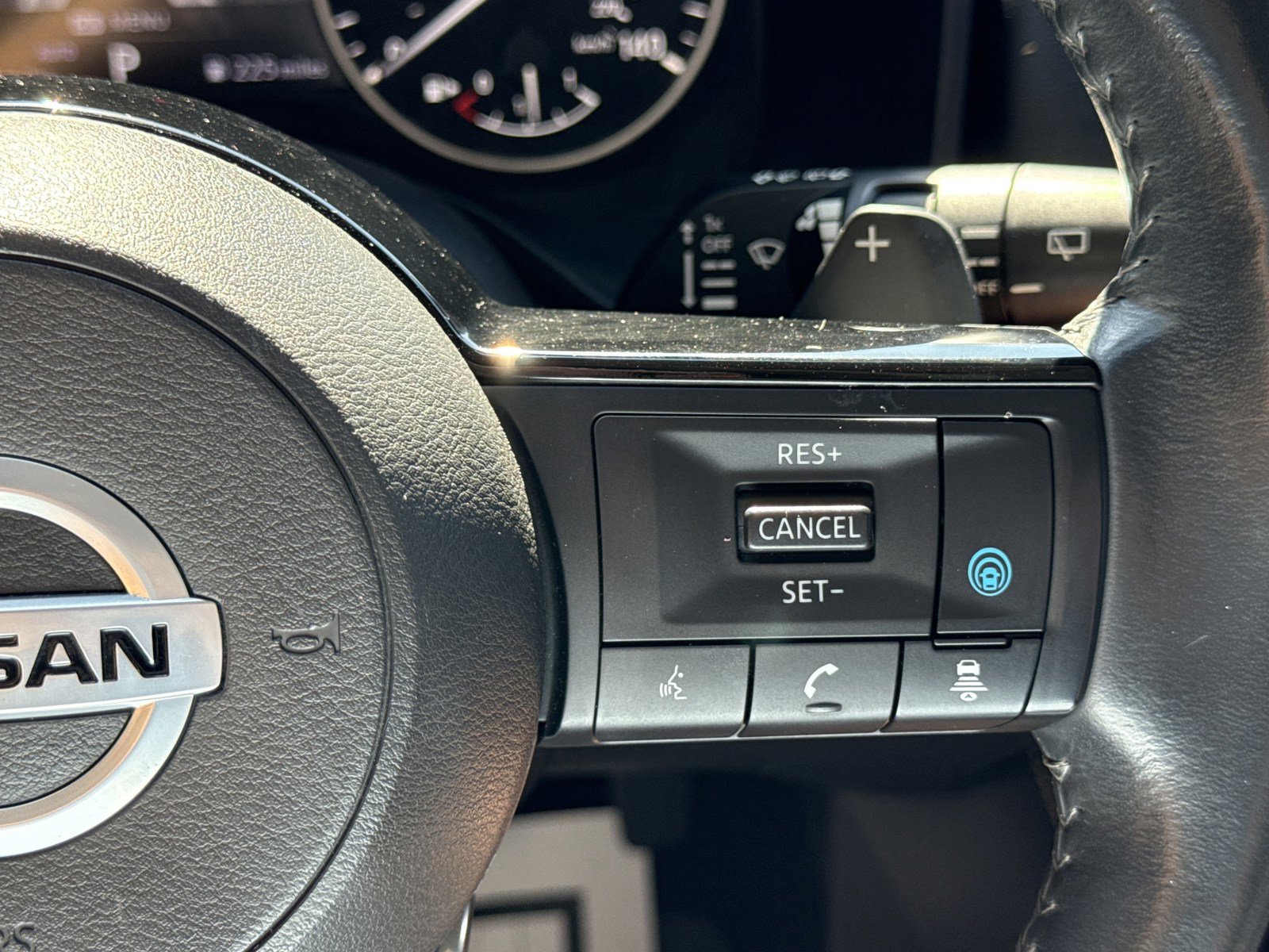 Used 2021 Nissan Rogue SL w/ Premium Package image 23