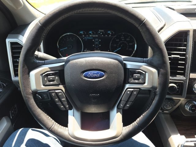 Used 2020 Ford F150 Lariat w/ Equipment Group 502A Luxury AWD/4WD image 38