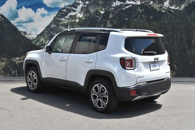 Used 2015 Jeep Renegade Limited AWD/4WD image 9