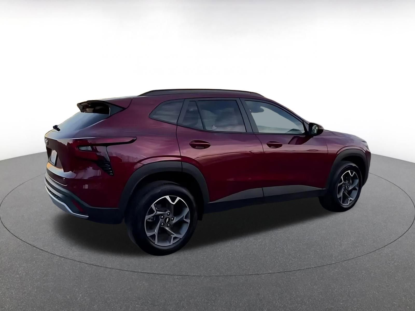 Used 2025 Chevrolet Trax LT image 15