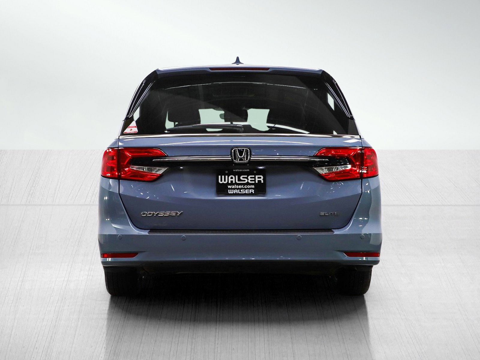 Used 2023 Honda Odyssey Elite image 4