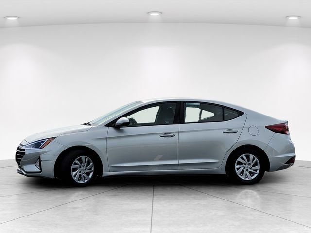 Used 2019 Hyundai Elantra SE w/ Cargo Package FWD image 7