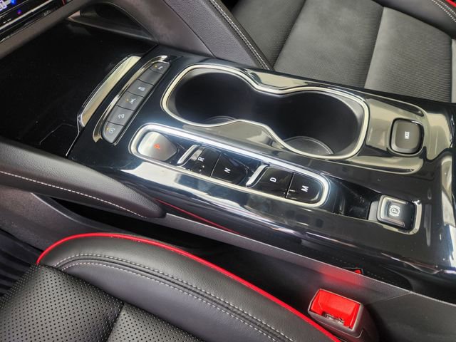 Used 2023 Buick Envision Essence w/ Technology Package I image 19