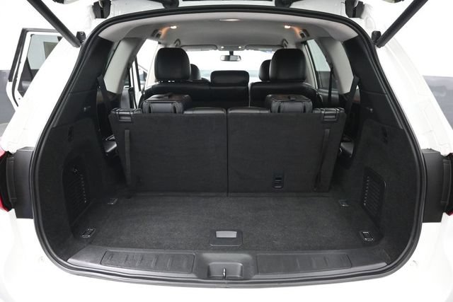 Used 2019 Nissan Pathfinder SL AWD/4WD image 31