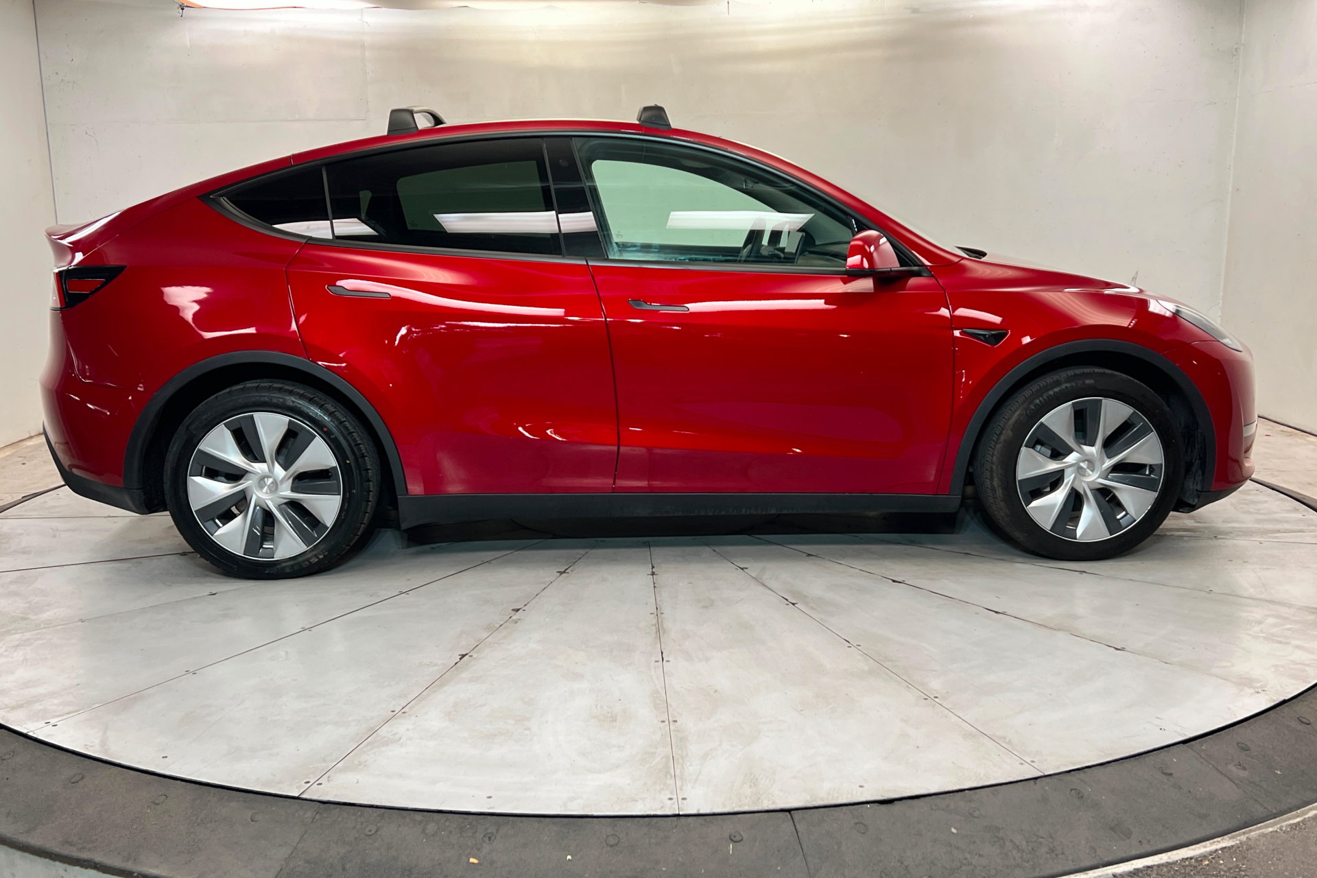 Used 2020 Tesla Model Y Long Range AWD/4WD image 7
