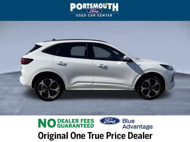 Certified 2023 Ford Escape ST-Line Select w/ Tech Pack #2 image 6