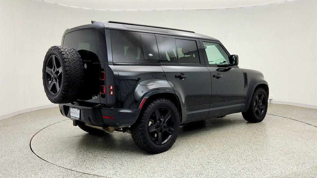 Used 2020 Land Rover Defender 110 SE AWD/4WD image 5