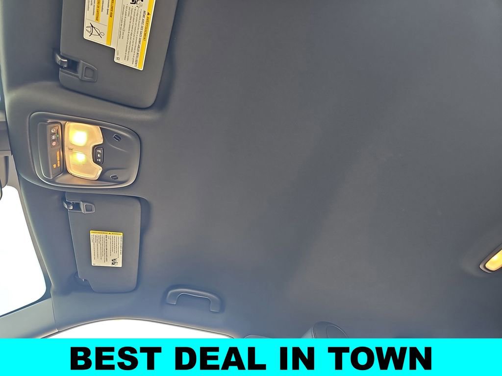 Used 2025 Chevrolet TrailBlazer RS w/ Driver Confidence Package image 29