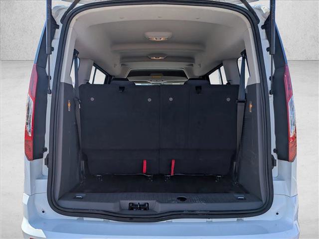 Used 2022 Ford Transit Connect XLT image 7