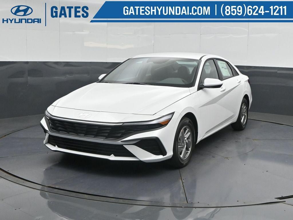 New 2026 Hyundai Elantra SE FWD image 6