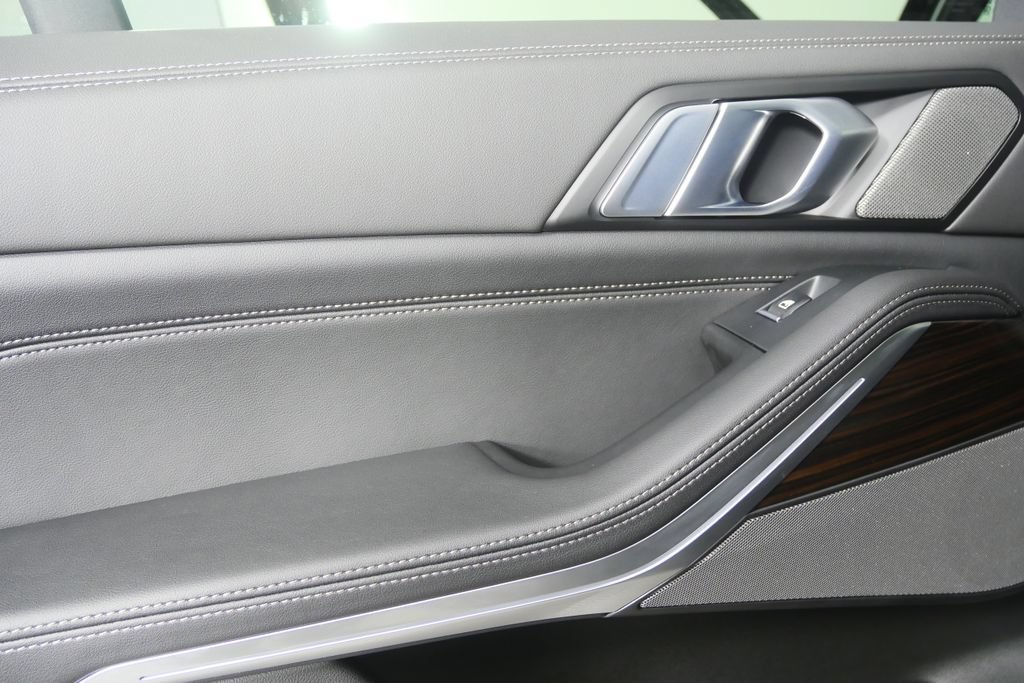 Certified 2026 BMW X5 sDrive40i RWD image 13