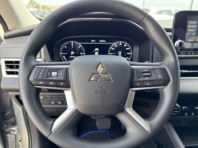 New 2025 Mitsubishi Outlander ES AWD/4WD image 13