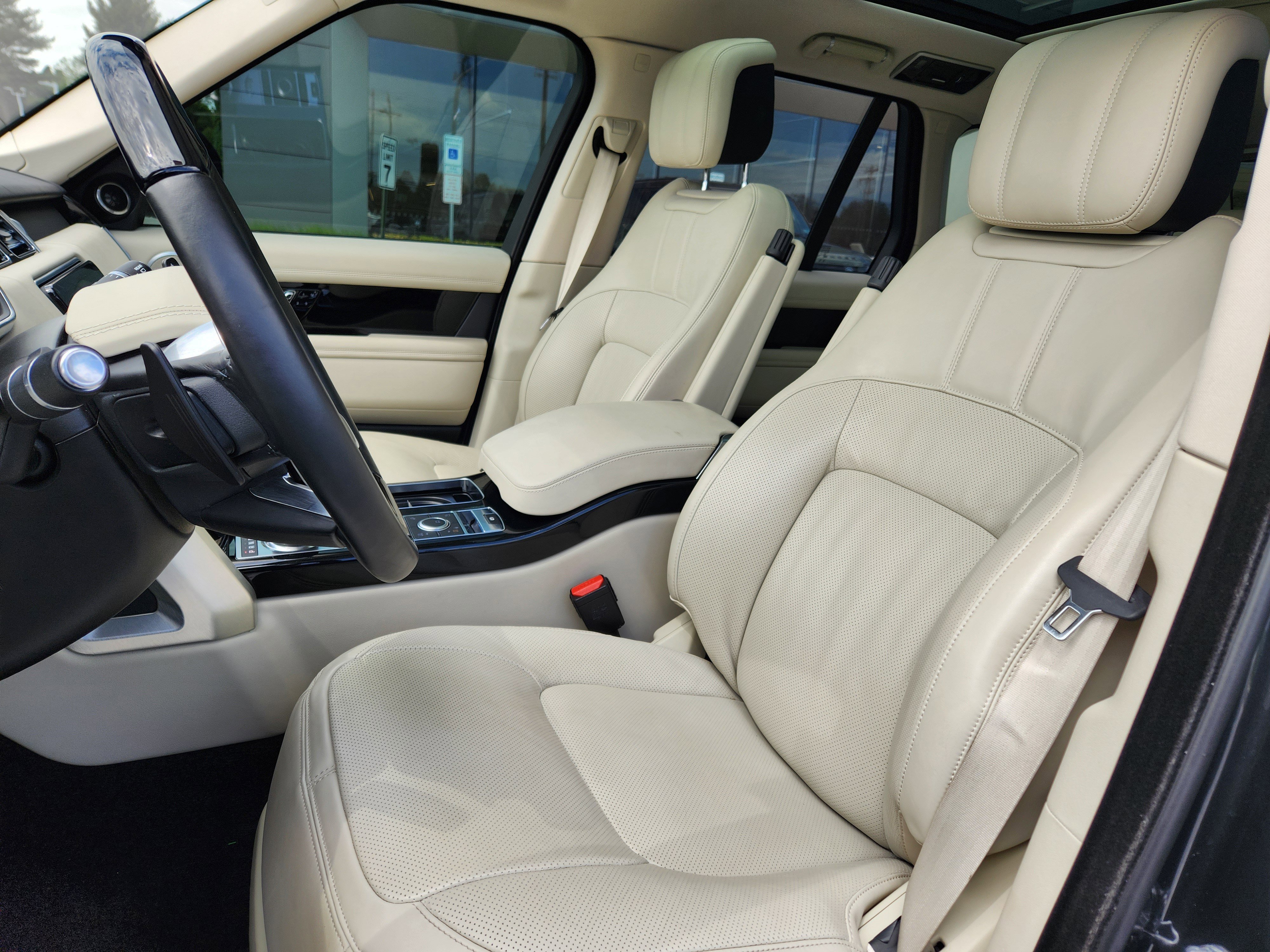 Certified 2022 Land Rover Range Rover Westminster Edition AWD/4WD image 10