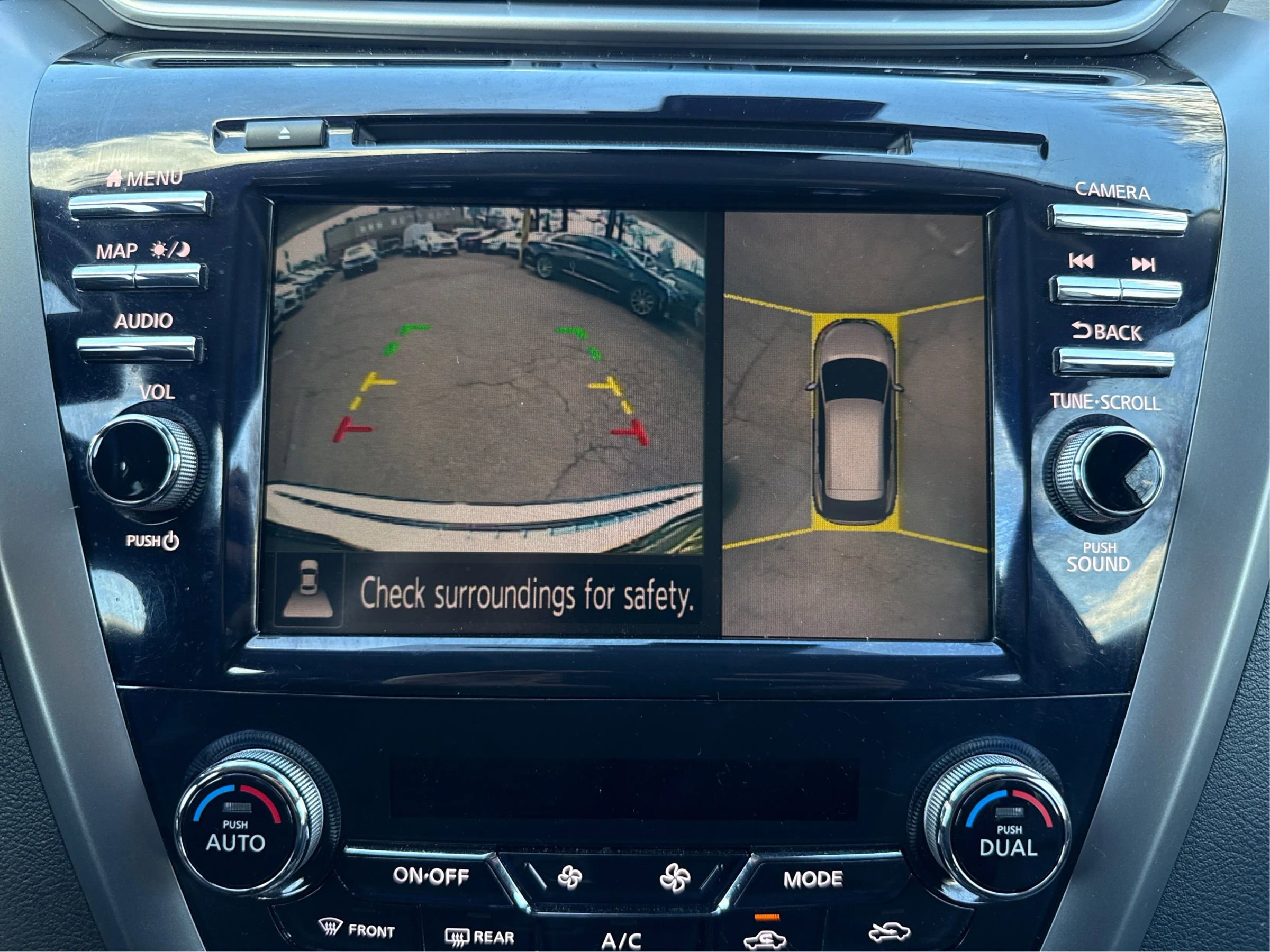 Used 2023 Nissan Murano SL w/ SL Moonroof Package image 34