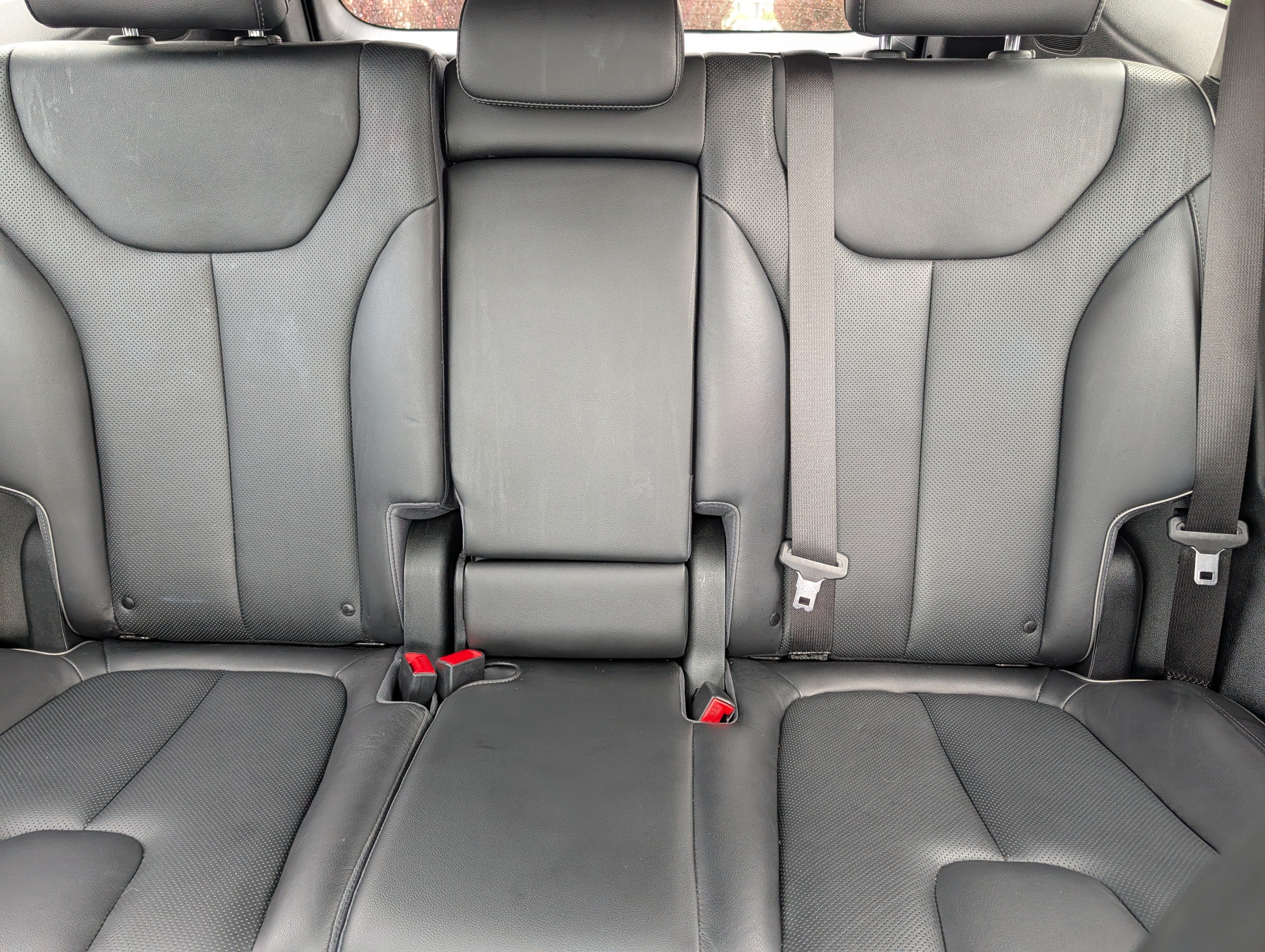 Certified 2023 Hyundai Santa Fe Limited AWD/4WD image 13