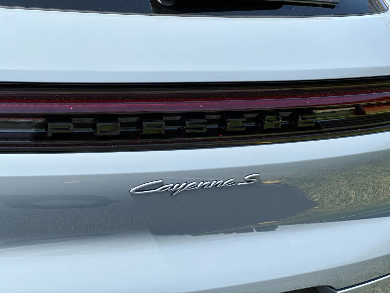 New 2026 Porsche Cayenne S image 33