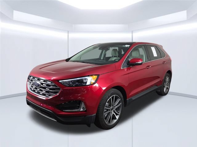 Used 2023 Ford Edge Titanium AWD/4WD image 2