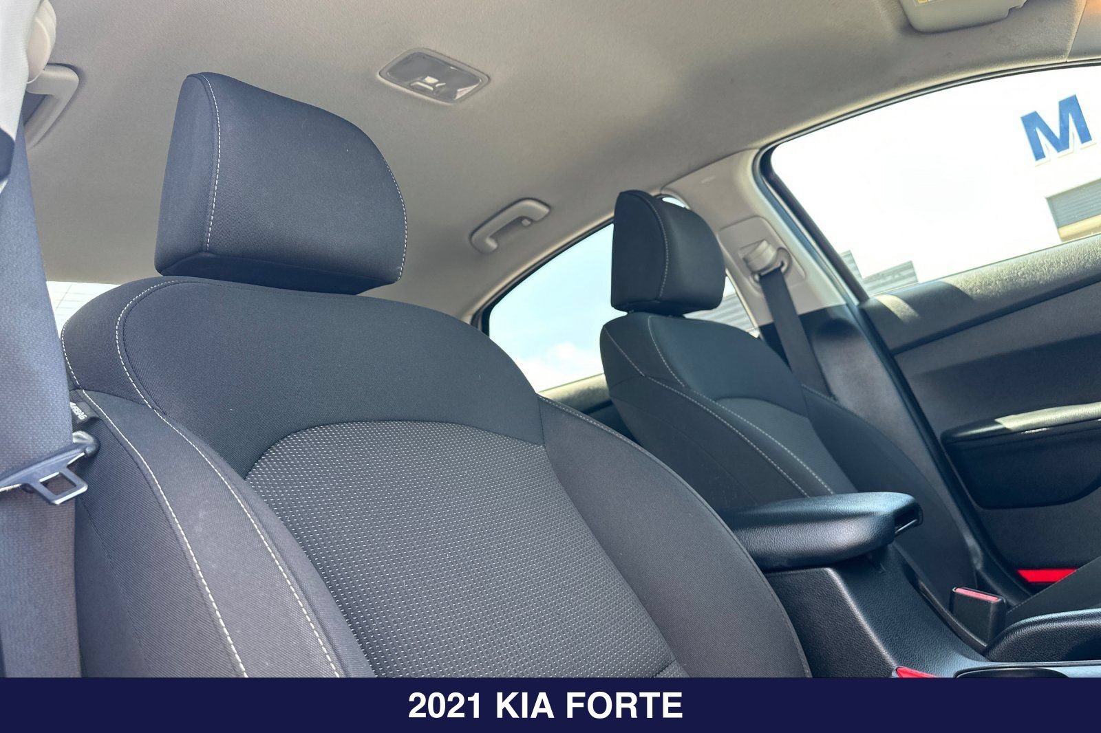 Used 2021 Kia Forte LXS FWD image 17