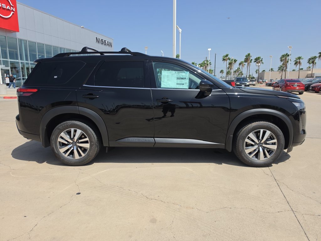 New 2026 Nissan Pathfinder SL FWD image 8