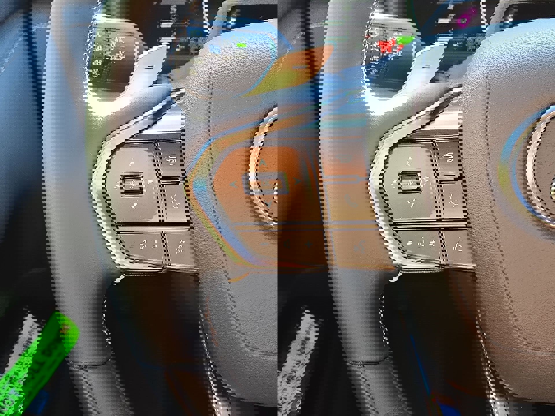 New 2026 Lexus LX 700h Luxury image 21