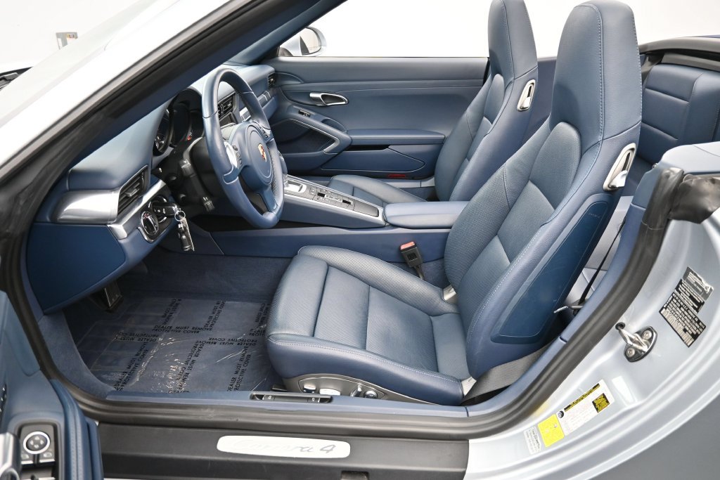 Used 2014 Porsche 911 Carrera image 7