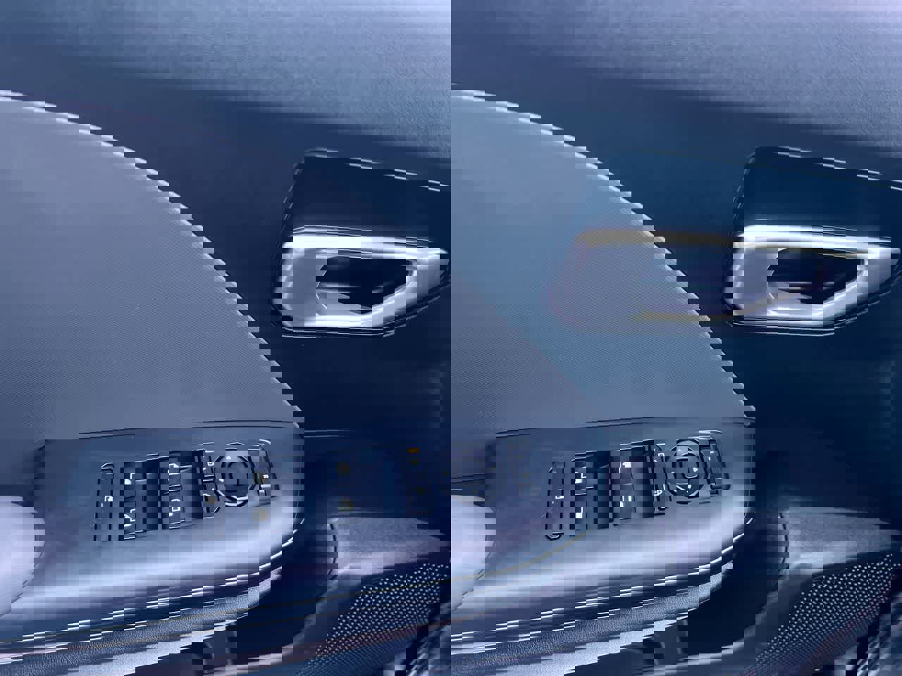 Used 2025 Kia K4 LXS image 13