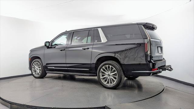 Used 2022 Cadillac Escalade ESV Luxury AWD/4WD image 6