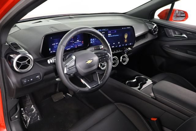 Used 2024 Chevrolet Blazer EV LT AWD/4WD image 23