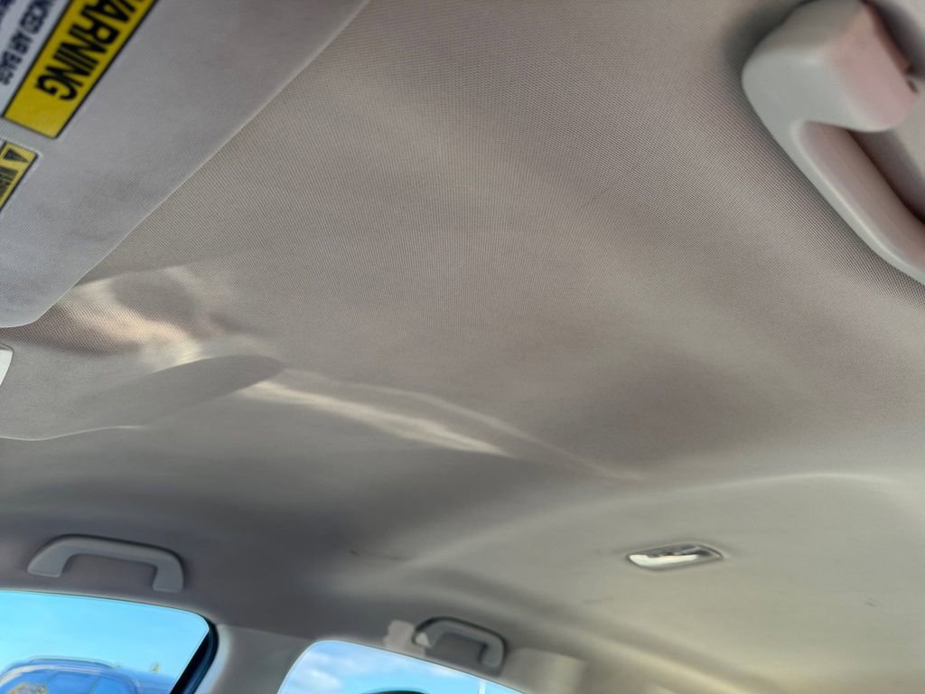 Used 2015 Honda CR-V LX image 15