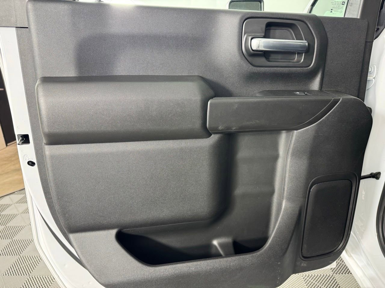 Used 2025 Chevrolet Silverado 3500 W/T image 21