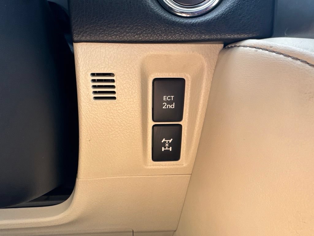 Used 2022 Lexus GX 460 Luxury w/ Sport Design Package AWD/4WD image 19