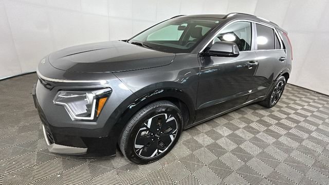 Used 2024 Kia Niro Wind w/ Wind Preserve Package FWD image 7