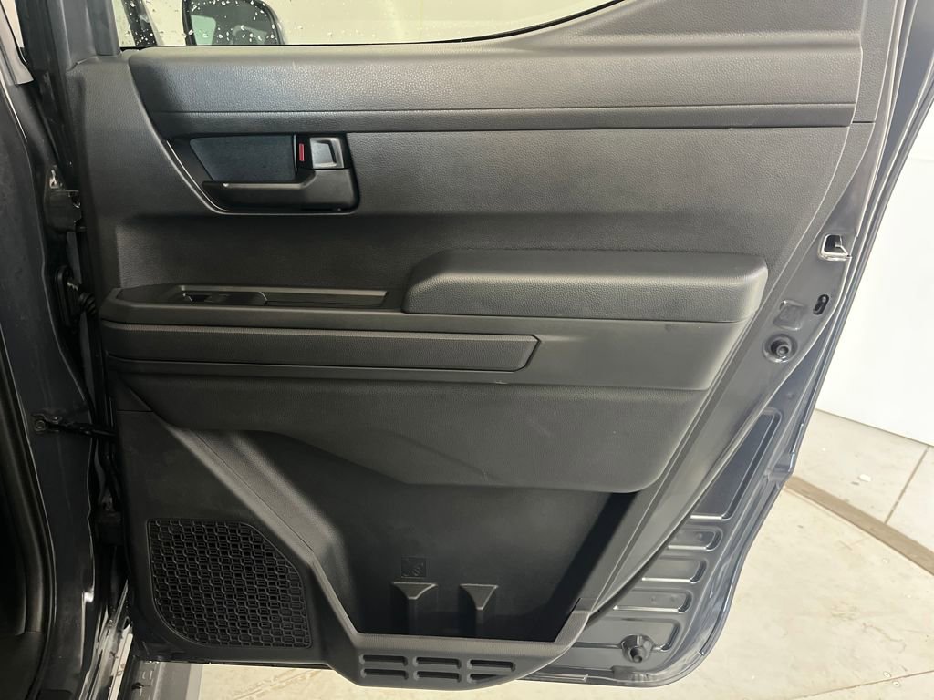 Used 2025 Toyota Tacoma SR5 image 27