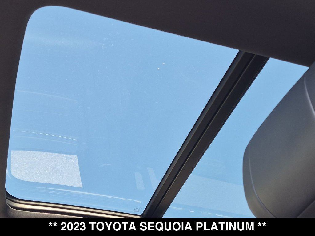 Used 2023 Toyota Sequoia Platinum AWD/4WD image 4