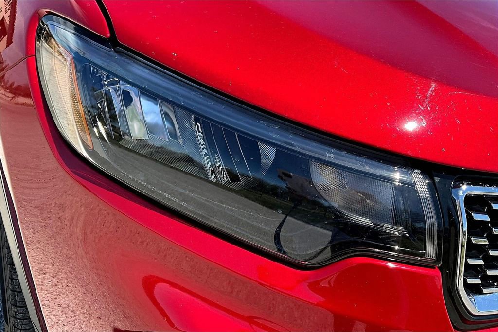 Used 2025 Jeep Compass Limited image 26