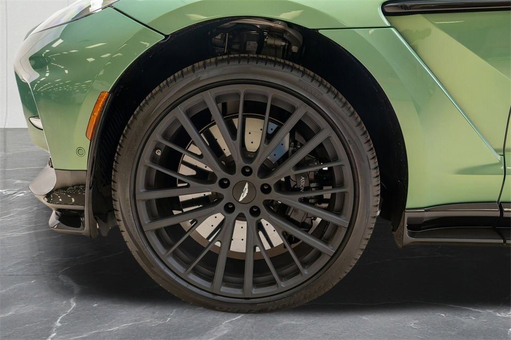 New 2025 Aston Martin DBX 707 image 42