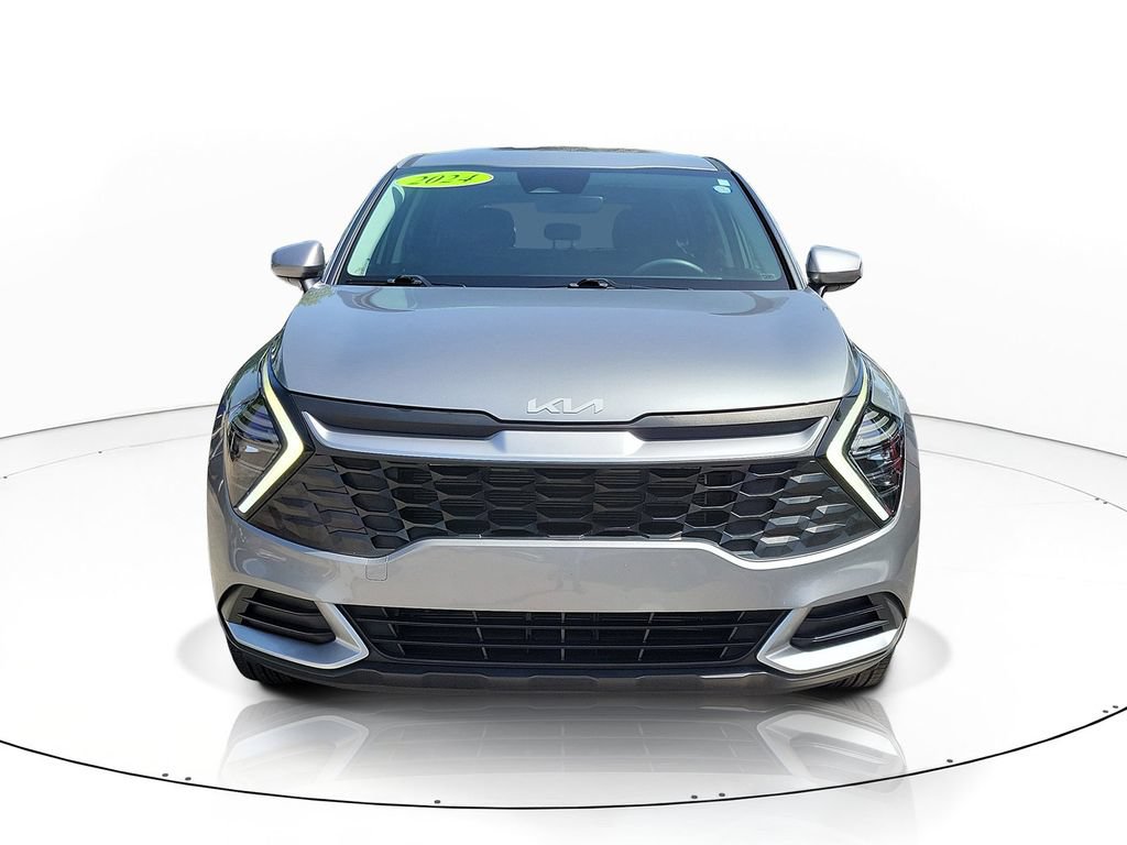 Certified 2024 Kia Sportage LX FWD image 2