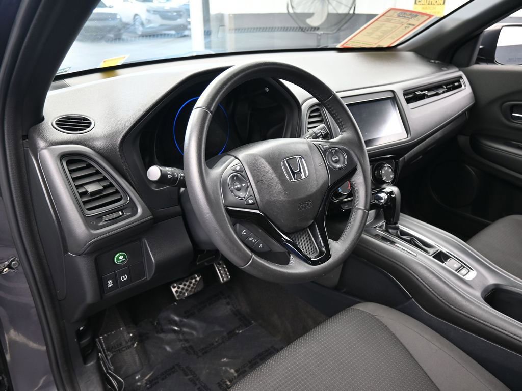 Used 2021 Honda HR-V Sport image 10