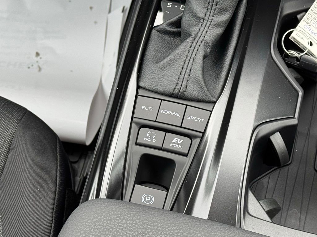 Used 2026 Toyota Camry LE w/ Convenience Package image 37