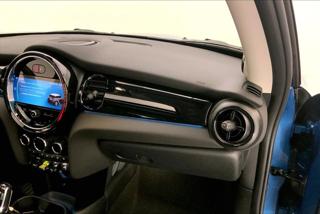 Certified 2024 MINI Cooper SE FWD image 23