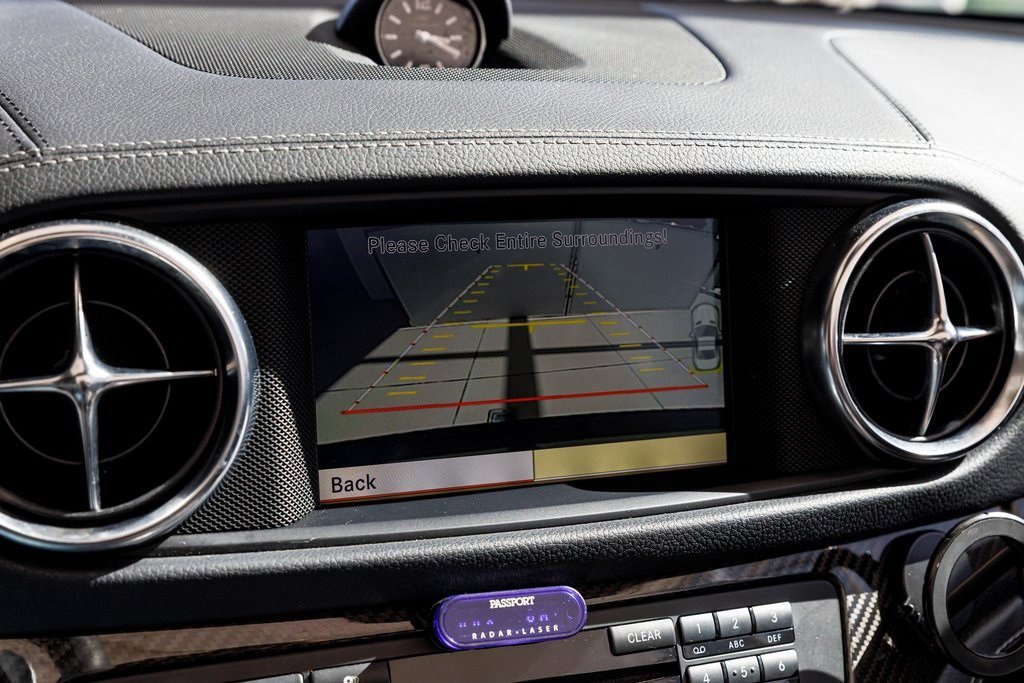 Used 2013 Mercedes-Benz SL 63 AMG image 20