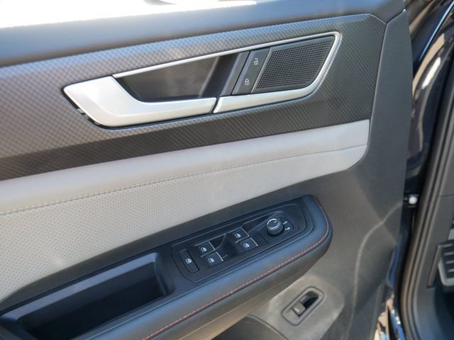 Certified 2026 Volkswagen Atlas Peak Edition AWD/4WD image 15