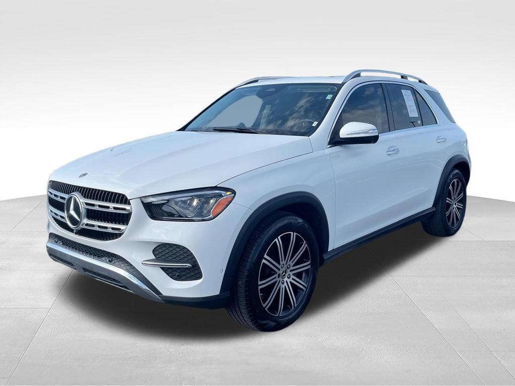 Used 2024 Mercedes-Benz GLE 350 4MATIC image 4