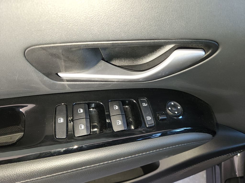 Used 2022 Hyundai Tucson Limited image 31