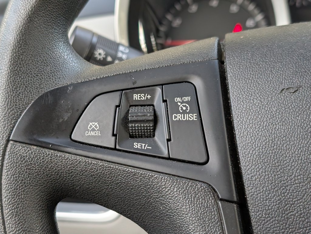 Used 2017 Chevrolet Equinox LS FWD image 22